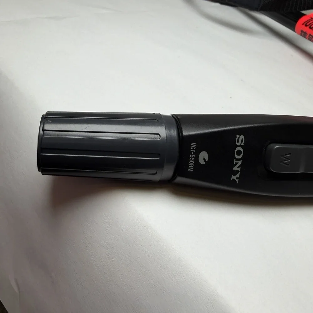 Sony VCT-550RM Camera tripod -remote- Pan Tilt Telescopic Camcorder Tripod 50